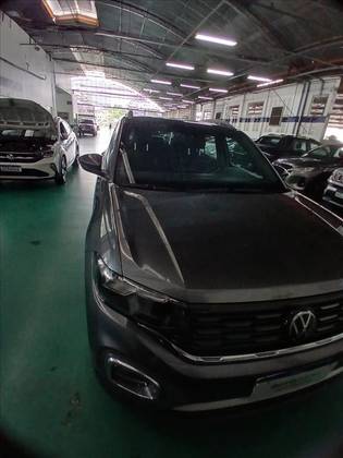 VOLKSWAGEN T-CROSS 1.4 250 TSI TOTAL FLEX HIGHLINE AUTOMÁTICO